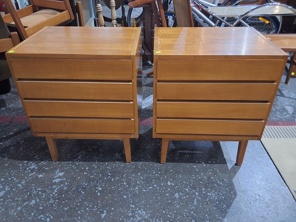 Lot 25 - BEDSIDE CABINETS