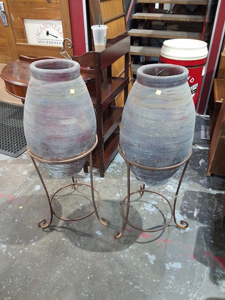 Lot 66 - URN AND STAND