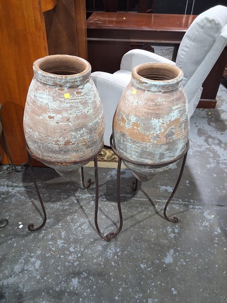 Lot 141 - URN AND STAND