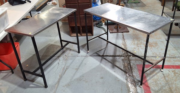 Lot 308 - INDUSTRIAL BENCHES
