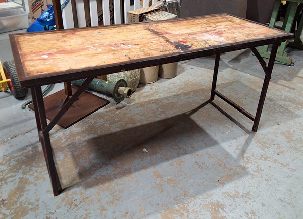 Lot 326 - TRESTLE TABLE