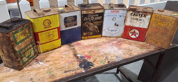 Lot 322 - VINTAGE TINS