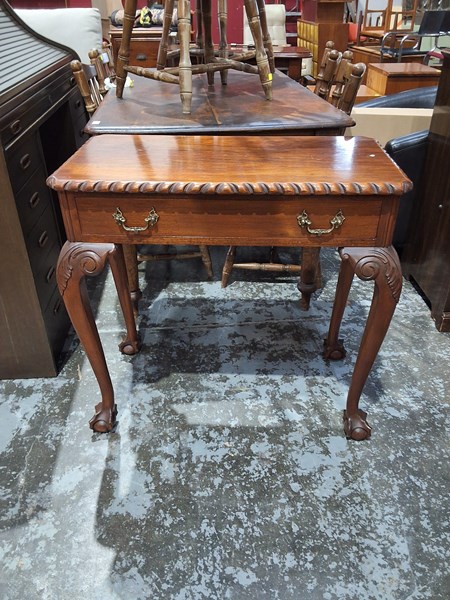 Lot 150 - HALL TABLE
