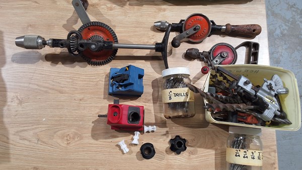 Lot 310 - HAND DRILLS