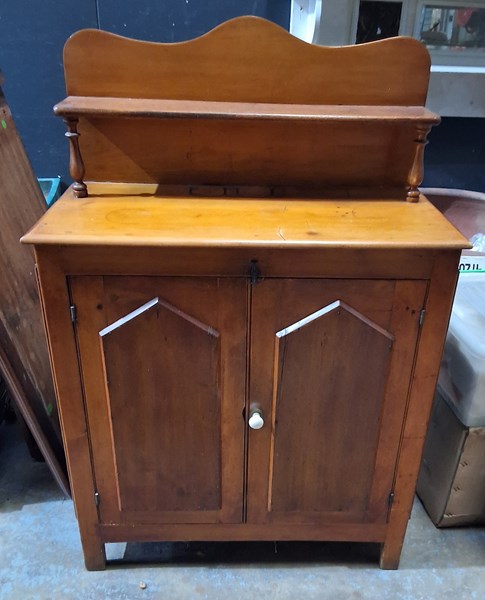 Lot 59 - CHIFFONIER