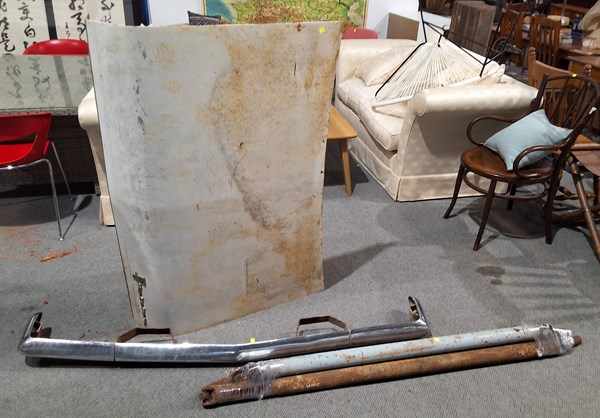 Lot 365 - HOLDEN CAR PARTS