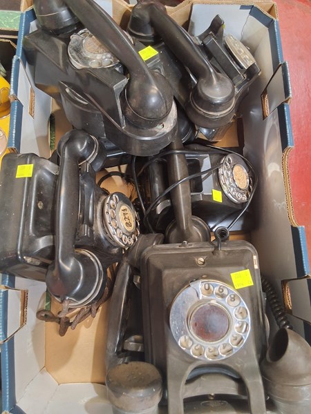 Lot 357 - TELEPHONES