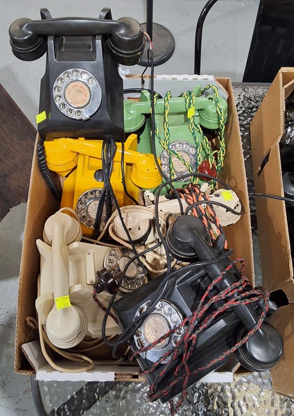 Lot 363 - TELEPHONES