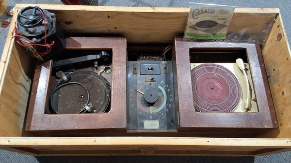 Lot 413 - PROFESSIONAL MUSIC EQUIPMENT