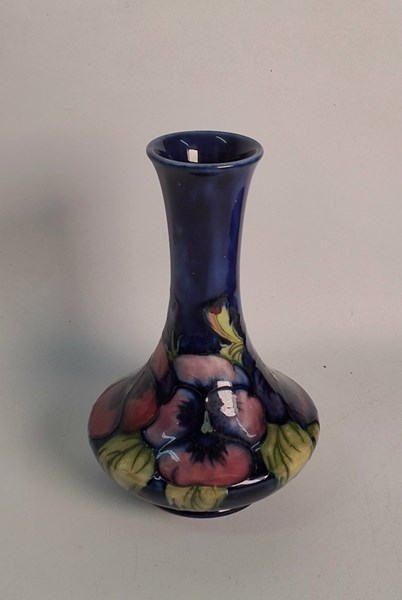 Lot 1210 - MOORCROFT