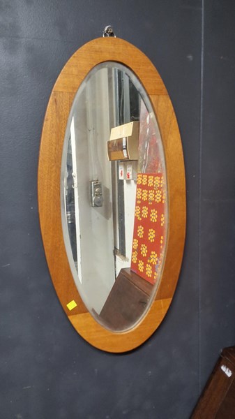 Lot 110 - MIRROR