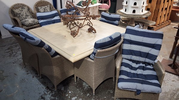 Lot 430 - OUTDOOR SET