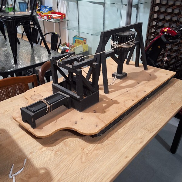 Lot 371 - MINE MODEL