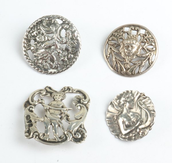 Lot 1067 - SILVER BUTTONS