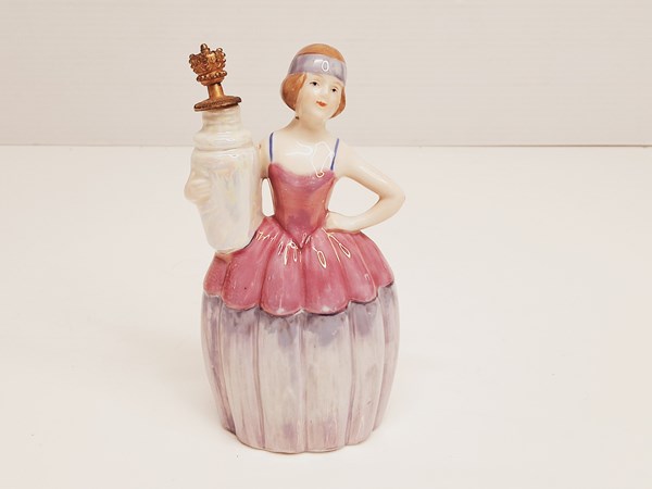 Lot 1076 - FIGURAL PERFUME BOTTLE