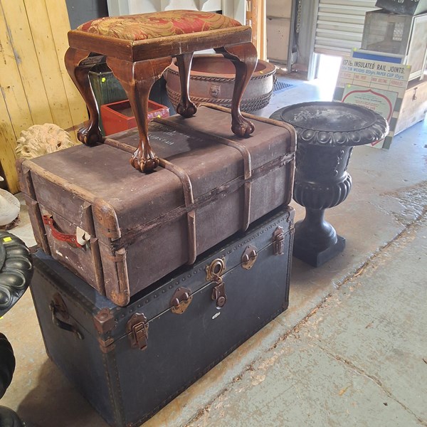 Lot 495 - TRUNKS AND STOOL
