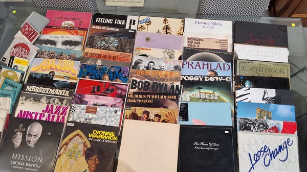 Lot 1289 - VINYL RECORDS