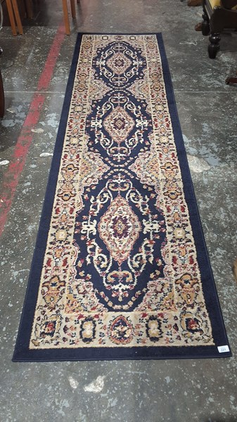 Lot 221 - HALL RUNNER