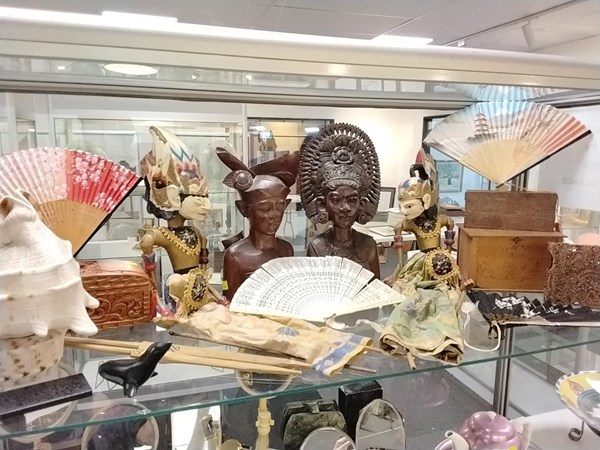 Lot 1310 - CARVINGS AND PUPPETS