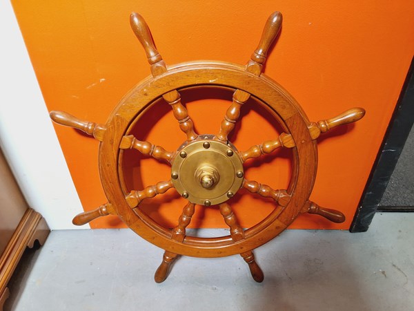 Lot 1297 - SHIPS WHEEL