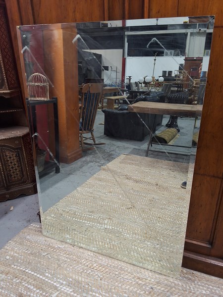 Lot 89 - WALL MIRROR