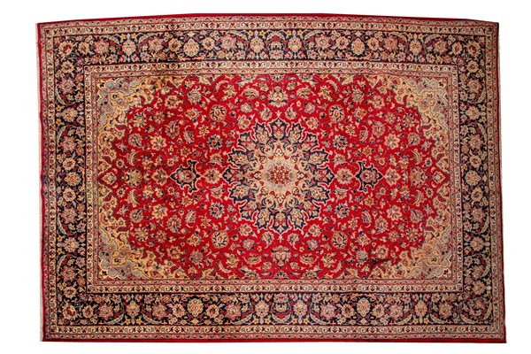 Lot 44 - SAROUK RUG
