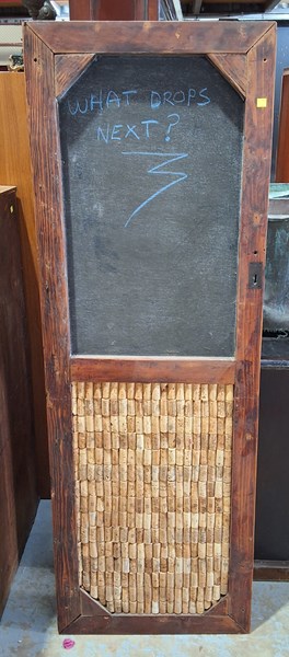 Lot 486 - DECORATIVE DOOR