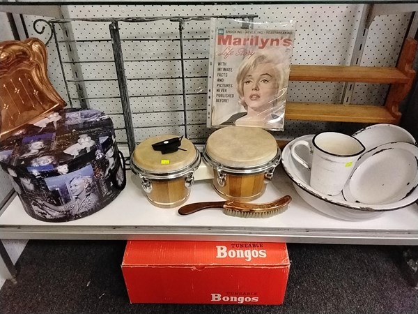 Lot 1308 - ECLECTIC LOT OF HOMEWARES