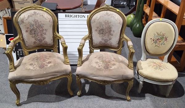 Lot 375 - CHAIRS