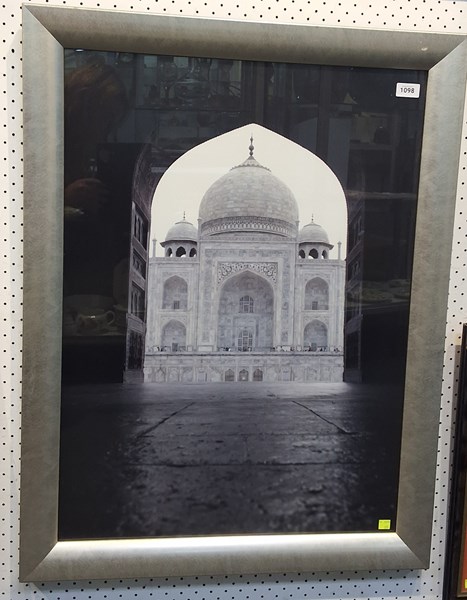 Lot 1122 - TAJ MAHAL