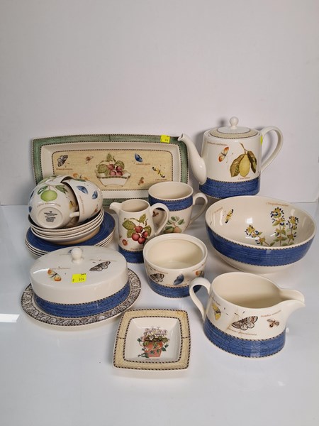 Lot 1304 - WEDGWOOD