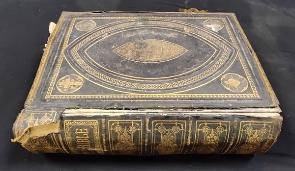 Lot 1178 - PULPIT BIBLE