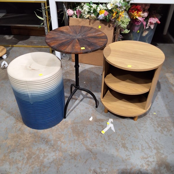 Lot 111 - SIDE TABLES