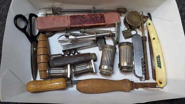 Lot 1268 - COLLECTABLES