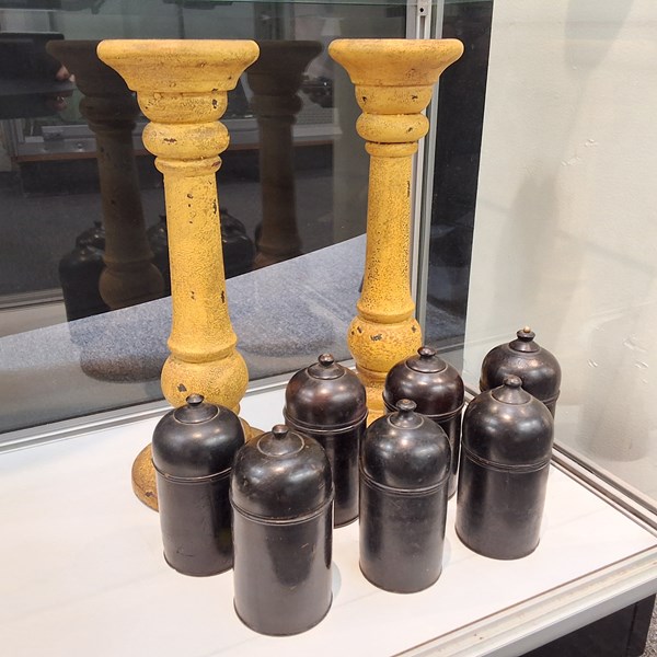 Lot 1396 - TIMBER WARES