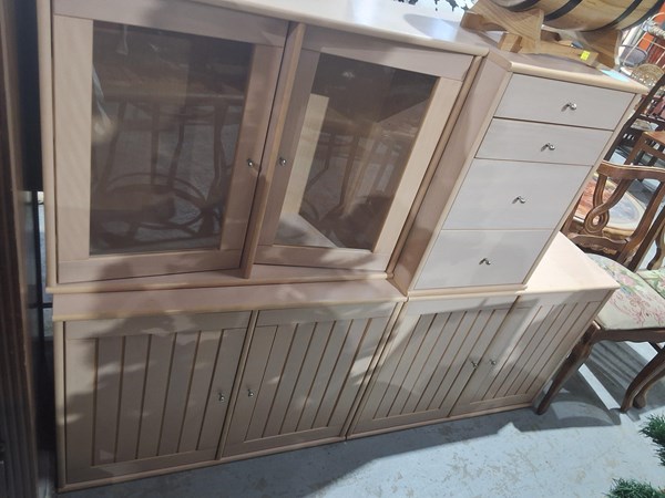 Lot 319 - WALL UNIT