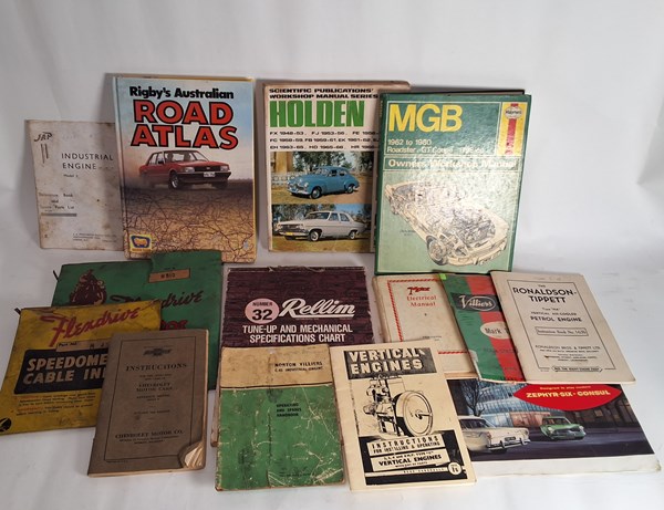 Lot 1461 - MOTORING MANUALS