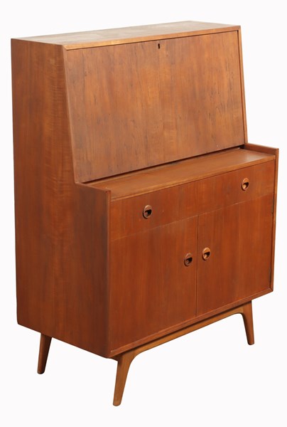 Lot 188 - TEAK BUREAU