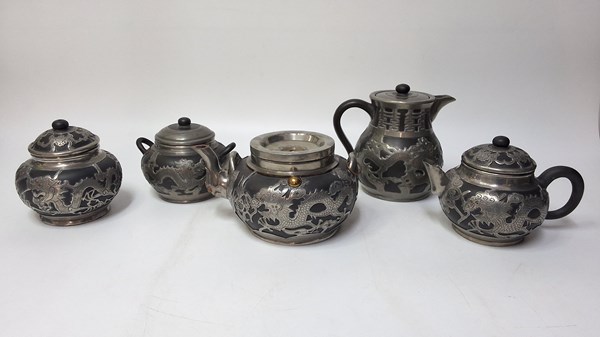 Lot 1170 - CHINESE TEA SET
