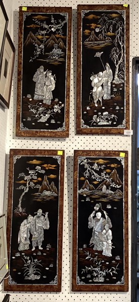 Lot 1103 - ORIENTAL DECOR