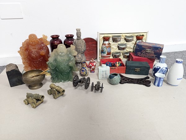 Lot 1368 - CHINESE COLLECTABLES