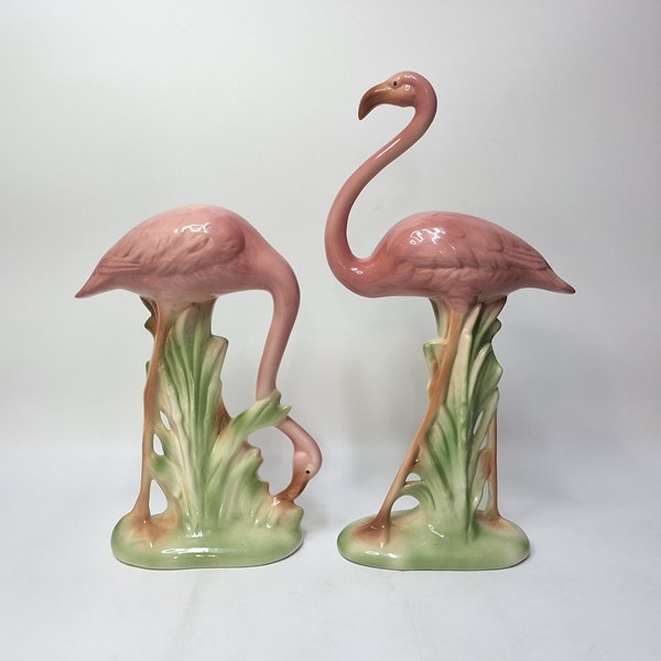 Lot 1352 - MANTEL ORNAMENTS