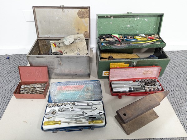 Lot 369 - TOOLS