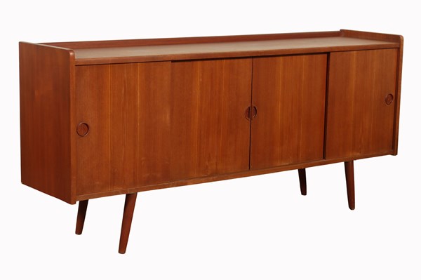 Lot 173 - TEAK SIDEBOARD