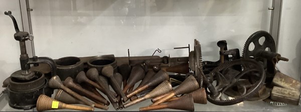 Lot 1500 - STOCKING KNITTER