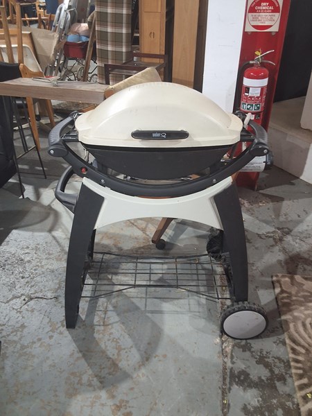 Lot 338 - BBQ