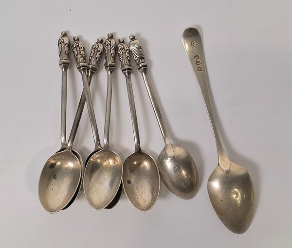 Lot 1077 - SILVER SPOONS
