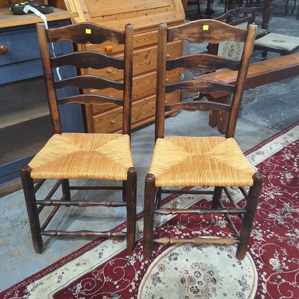 Lot 87 - CHAIRS