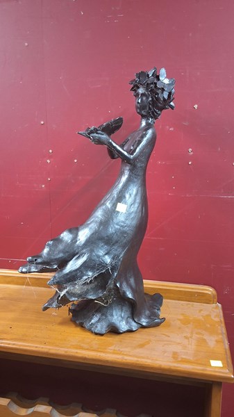 Lot 105 - GARDEN ORNAMENT