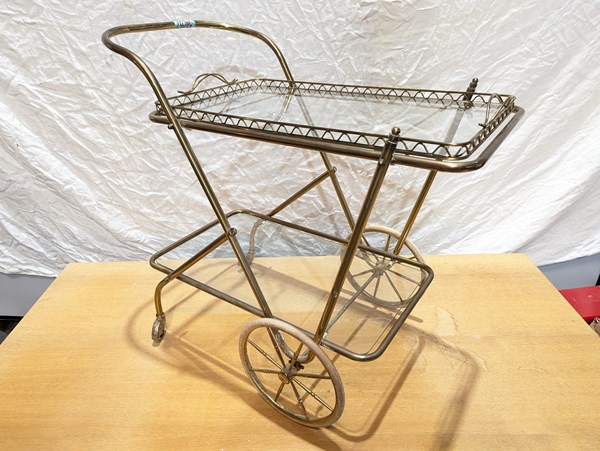 Lot 56 - TRAY MOBILE